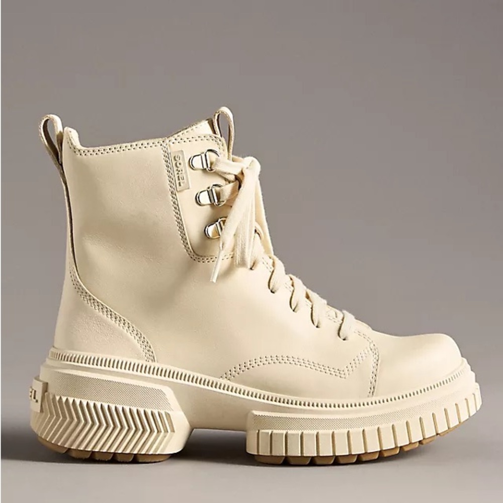 NWT SOREL Ona Ave Waterproof Leather Boots